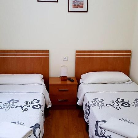Hostal Machin Madrid Exterior photo